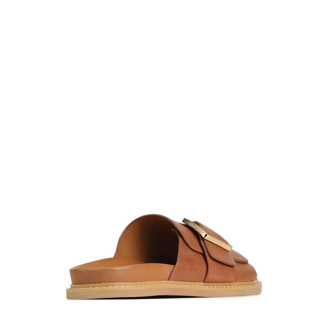 EOS Dede Sandal in Brandy Leather