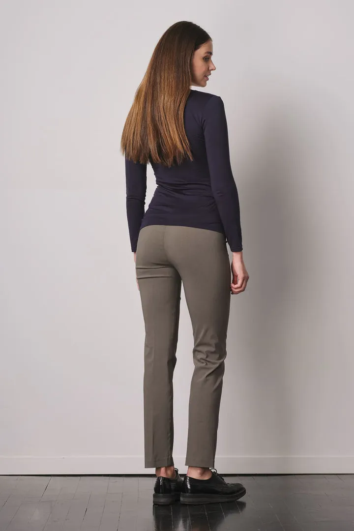 Lili Pull On Pant