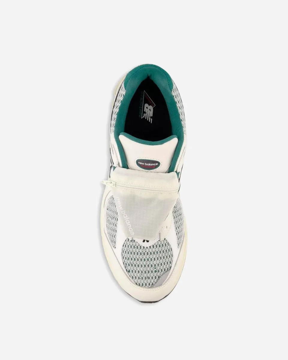 M2002RVD - Sea Salt/White
