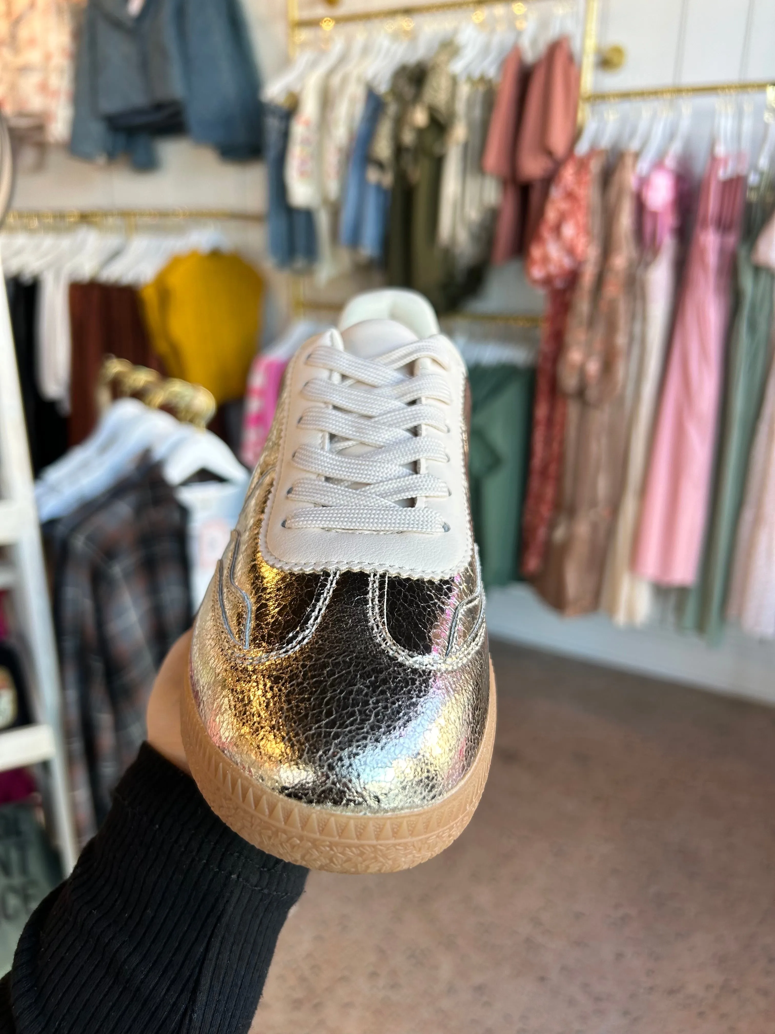 Mel Sneakers