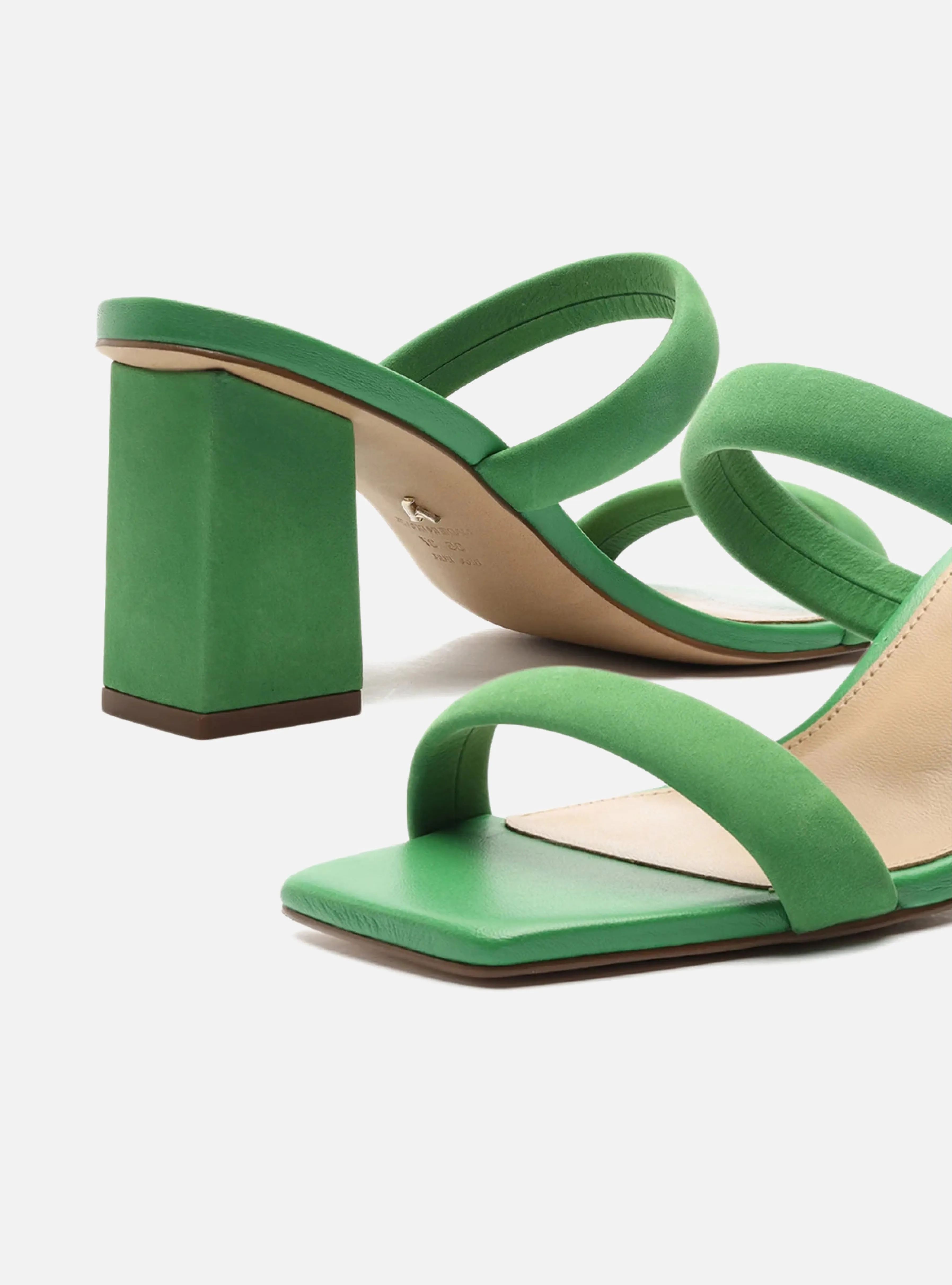 Porcine Nubuck Sandal