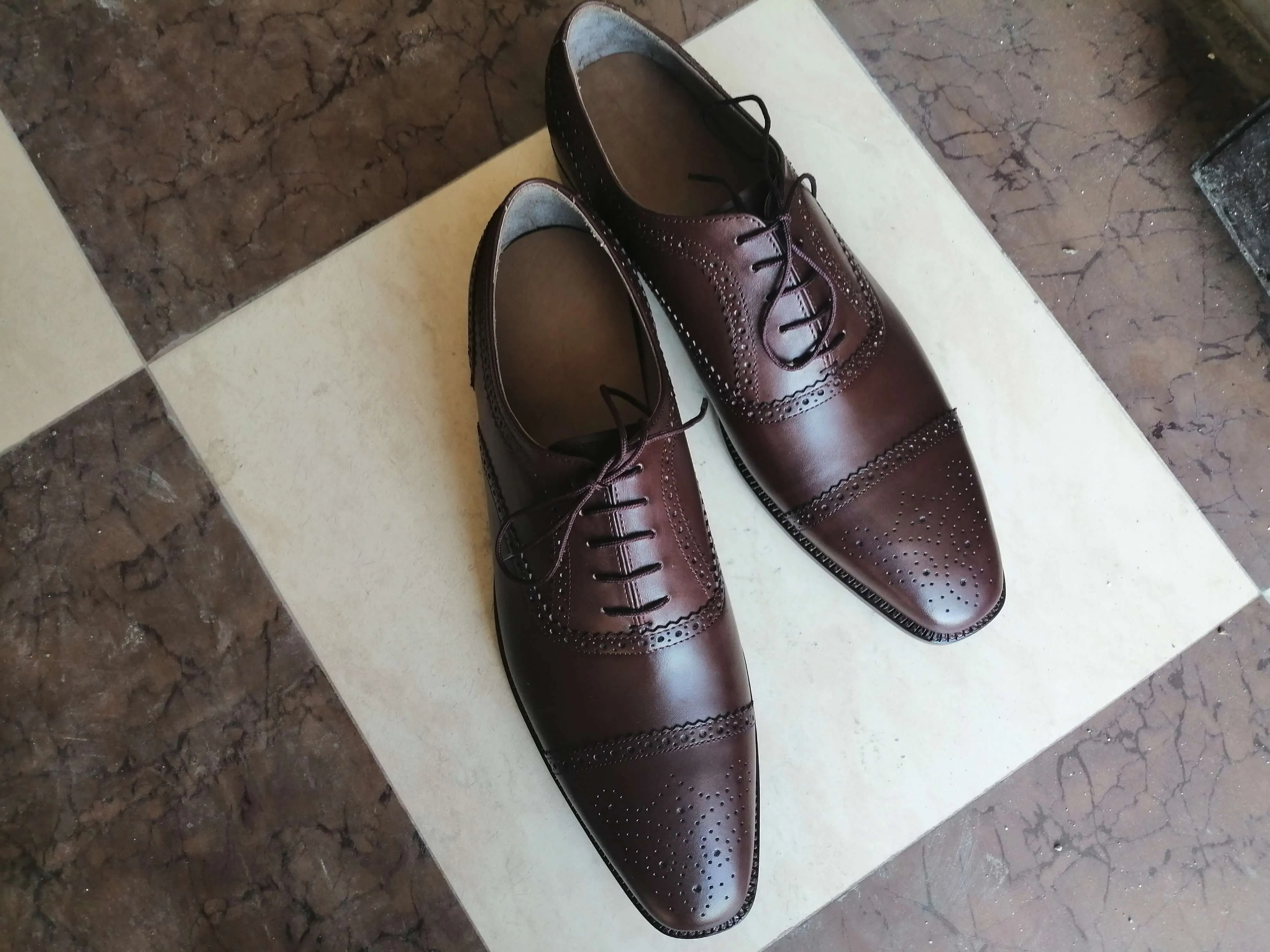 Stylish Men's Handmade Burgundy Leather Cap Toe Brogue Lace Up Dress Formal Shoes