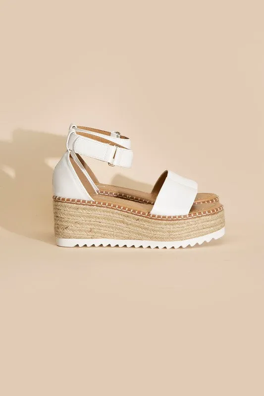 Tuckin Platform Sandal