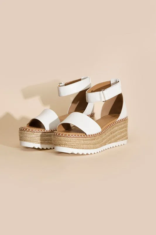 Tuckin Platform Sandal